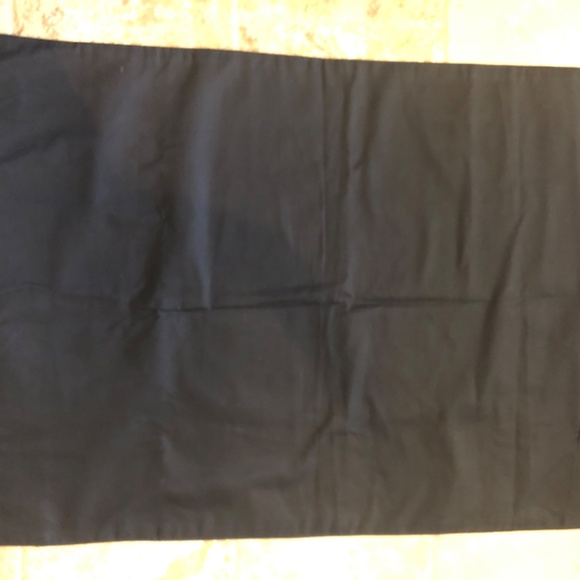 RED TOWER TAPESTRY, FULLY LINED, 56” long, 38” wide - Picture 3 of 6